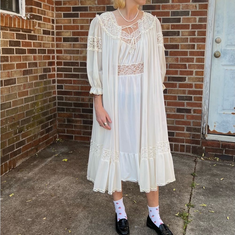 1960s Radcliffe Peignoir Set